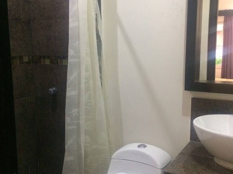 酒店 Sevilla Palenque