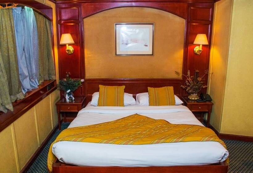 هتل Shehrazad Nile Floating