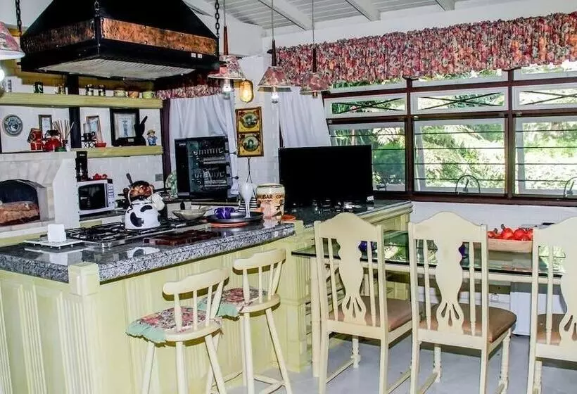 ホテル Solar Da Torre House