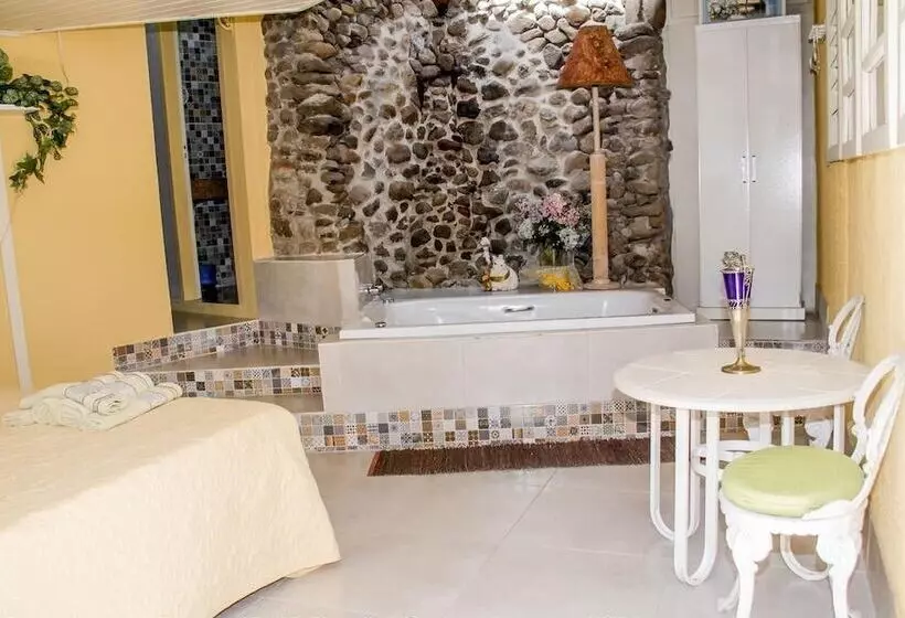 ホテル Solar Da Torre House