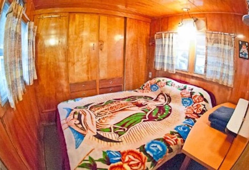 Отель Sou'wester Lodge & Vintage Trailers