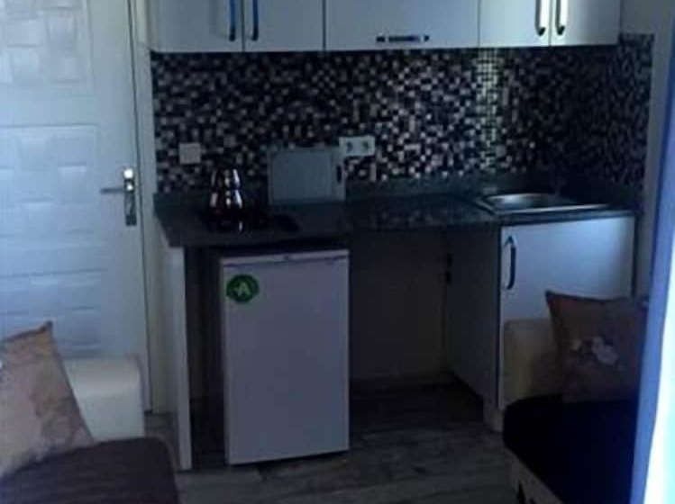 هتل Ustun Apart Pansiyon