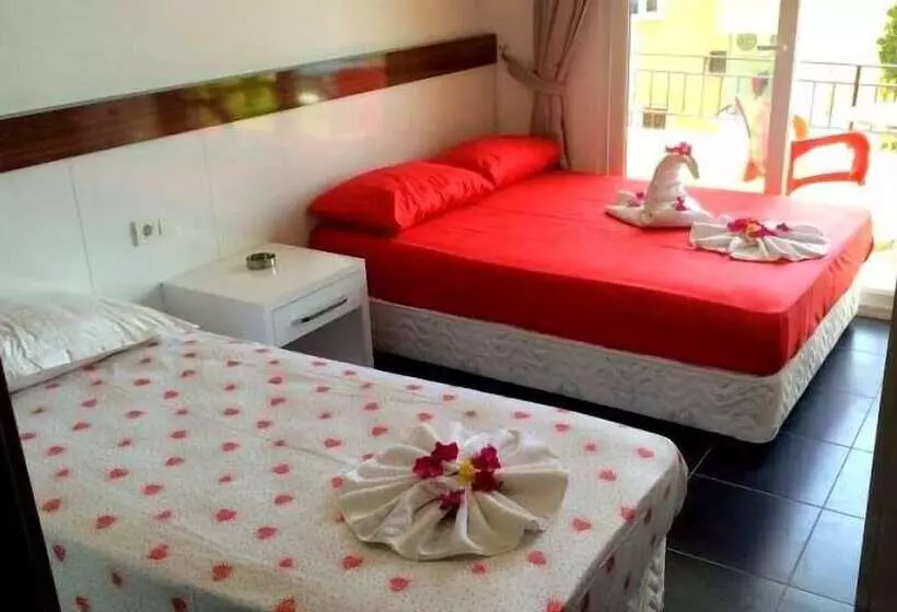 ホテル Ustun Apart Pansiyon