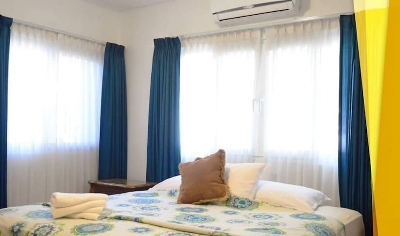 هتل Boutique Las Mesetas