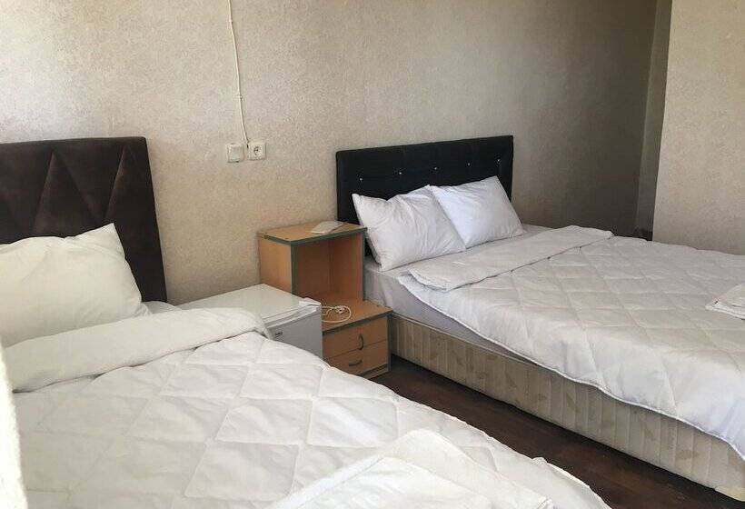 Nemrut Cesme Pension