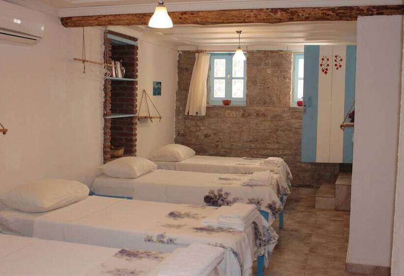 Pensió Agapi Guesthouse