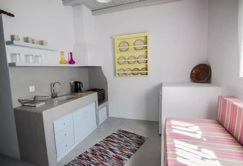 پانسیون Drimoni Boutique