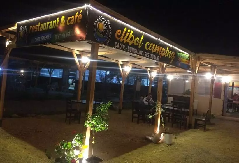 ペンション Elibol Camping