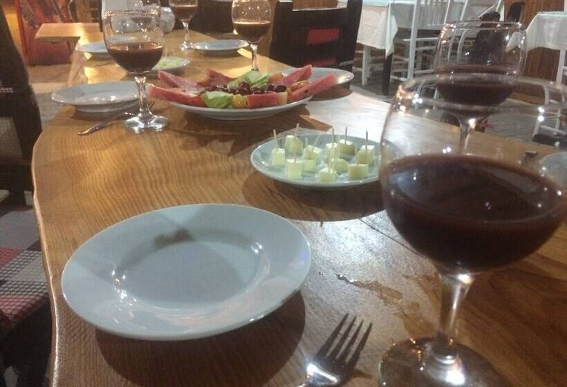 Пансион Elibol Camping