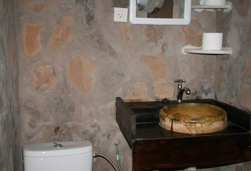 Majatalo Maggaman Guest House