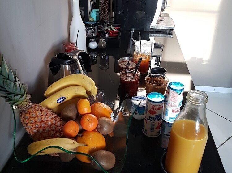 Studios Marie Barrault