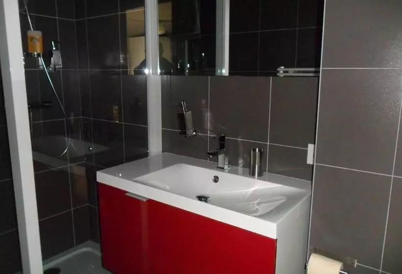 Studios Marie Barrault