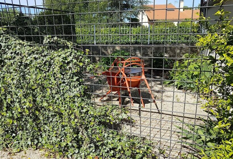 Studios Marie Barrault