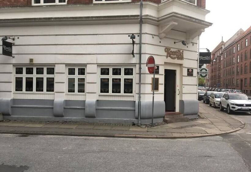 Aalborg Bed And Breakfast