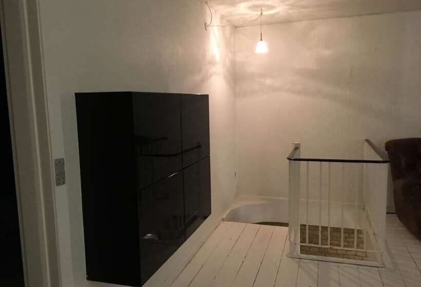 Aalborg Bed And Breakfast