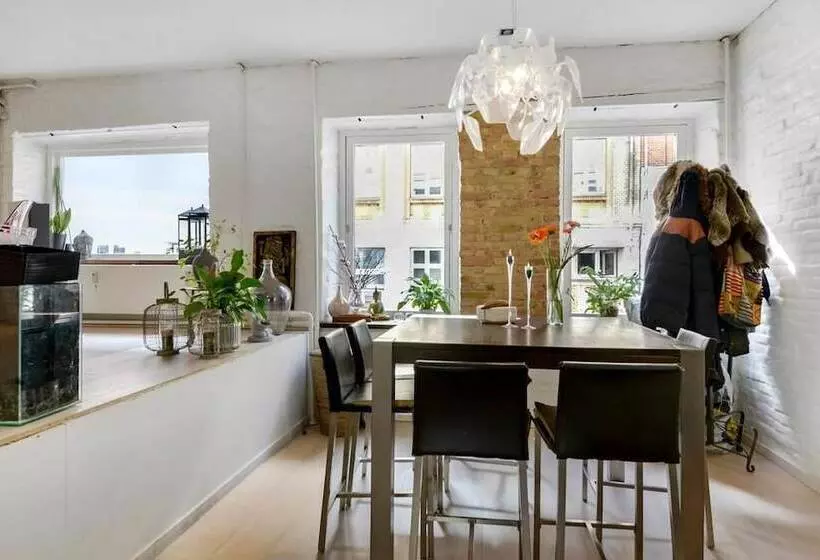 Aalborg Bed And Breakfast