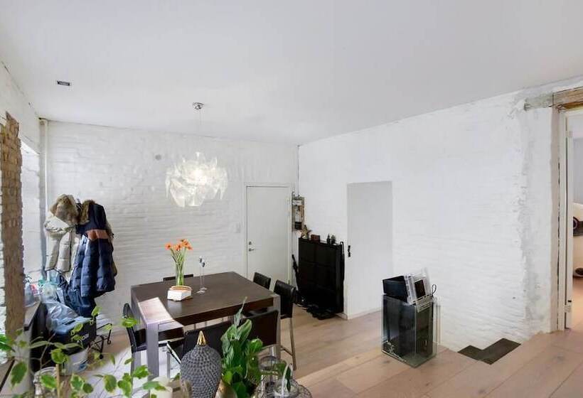 Aalborg Bed And Breakfast