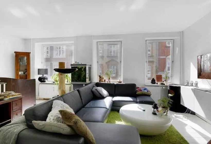 Aalborg Bed And Breakfast
