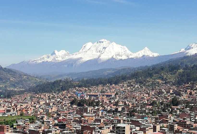 Artesonraju Hostel Huaraz