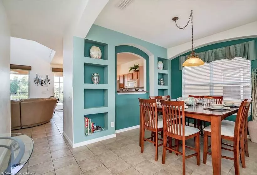 Davenport   6bd/5.5ba Poolhome   #6av216