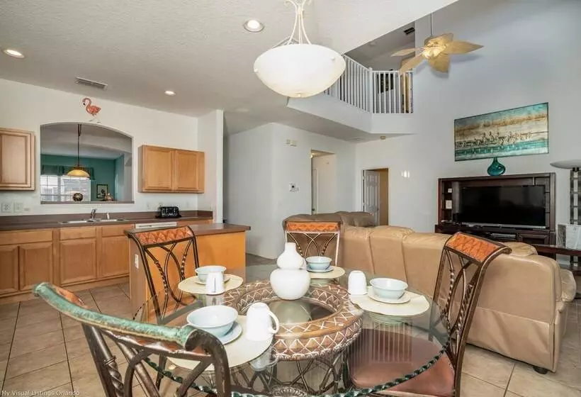 Davenport   6bd/5.5ba Poolhome   #6av216