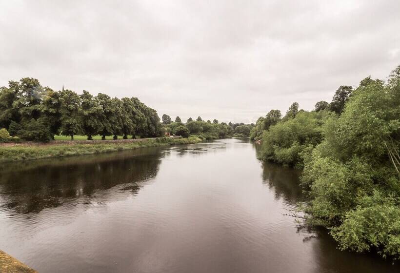 Dee Heights Penthouse