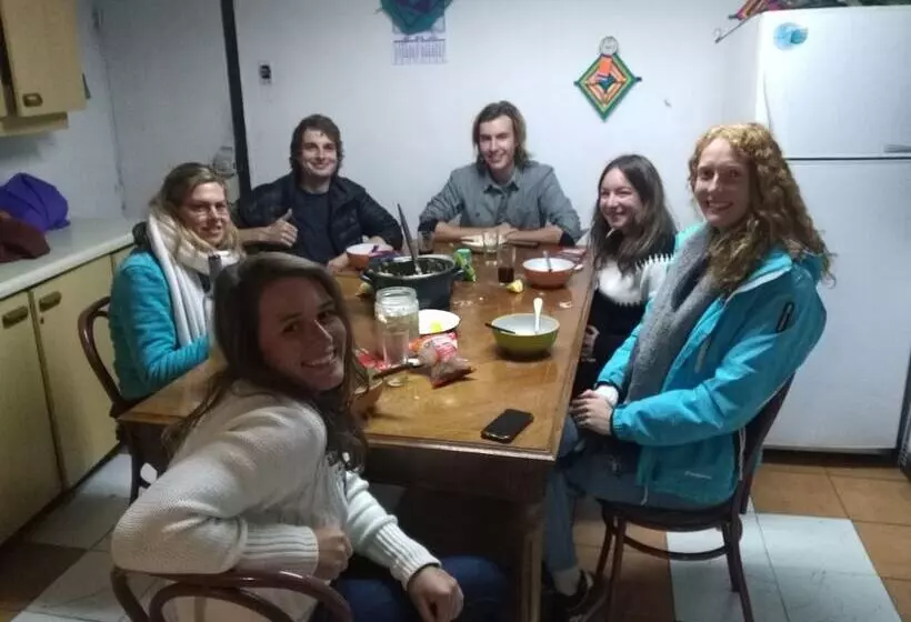 Espacio 420 Hostel