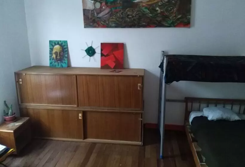 Espacio 420 Hostel