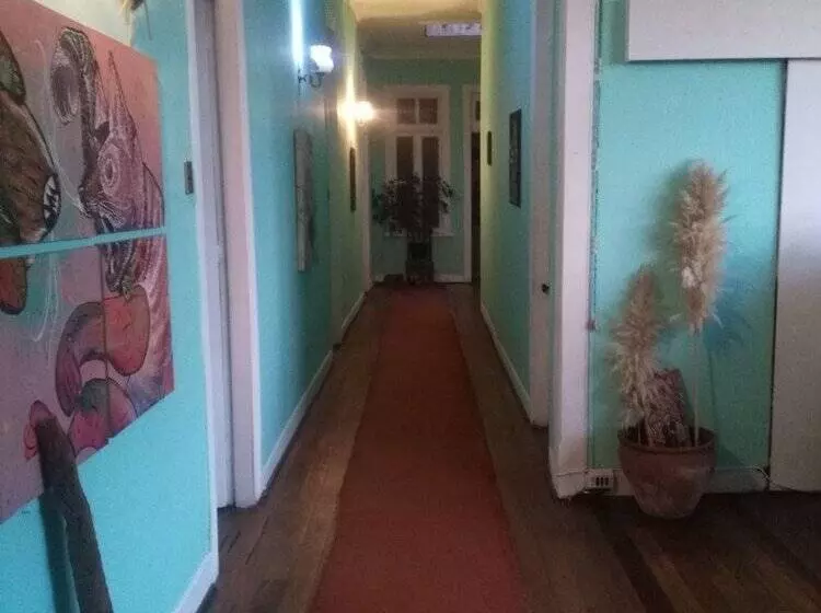 Espacio 420 Hostel