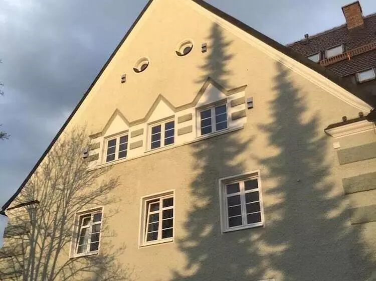 Hotelli Alte Postvilla