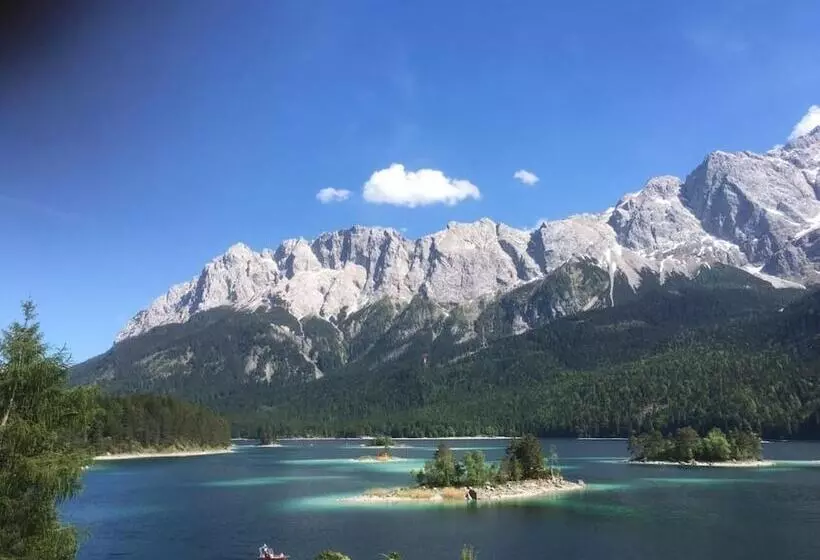 Hotelli Alte Postvilla