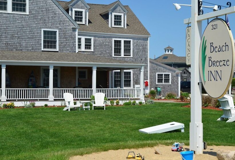 Отель Beach Breeze Inn