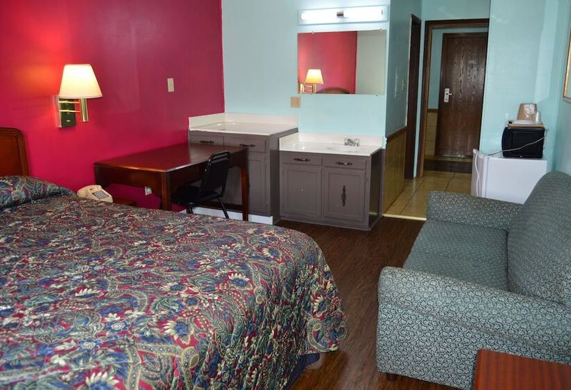 ホテル Budget Inn Of Claypool Hill