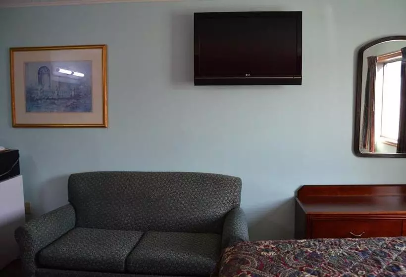 Hotelli Budget Inn Of Claypool Hill