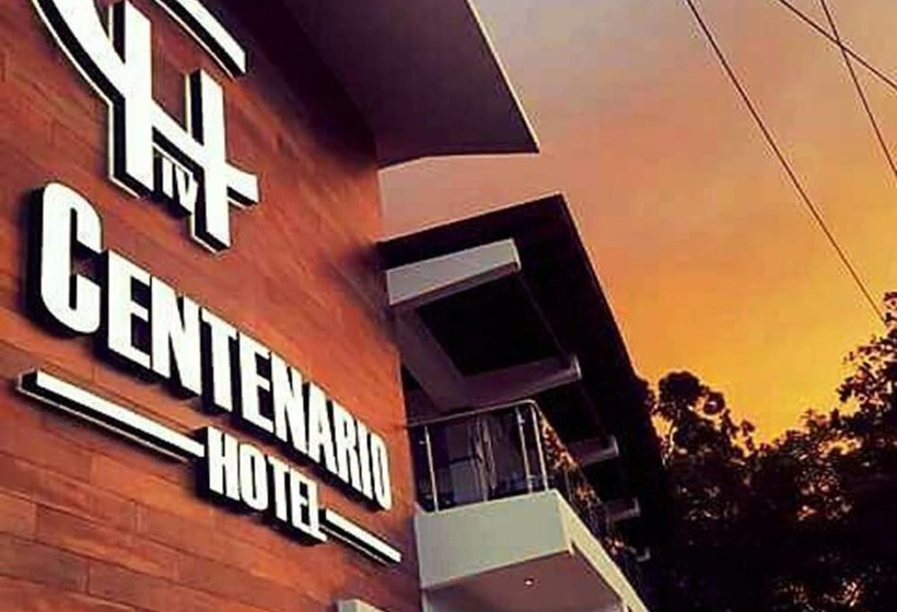 هتل Iv Centenario