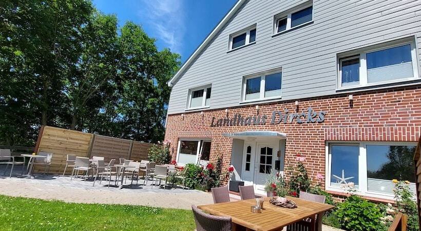 هتل Landhaus Dircks