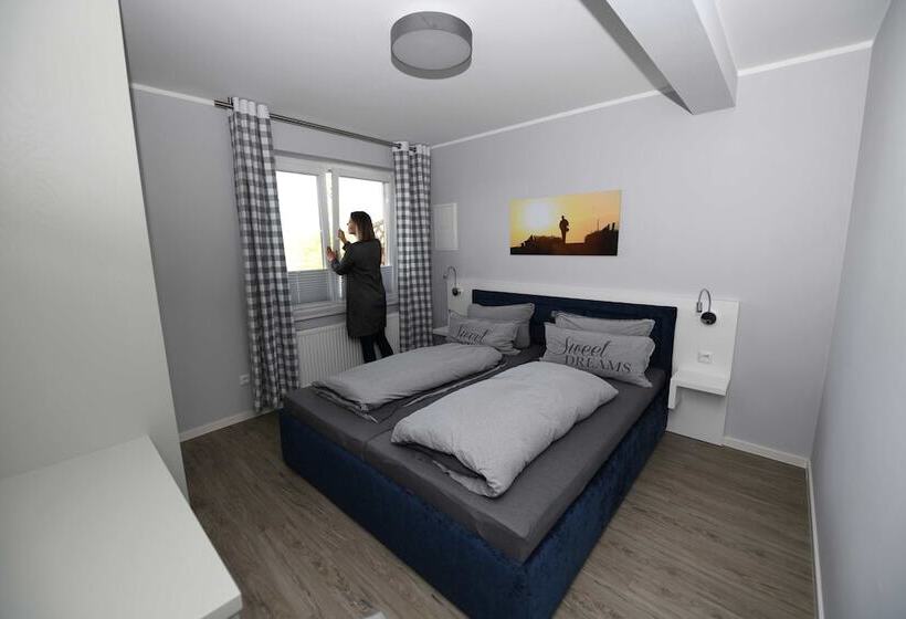 هتل Landhaus Dircks