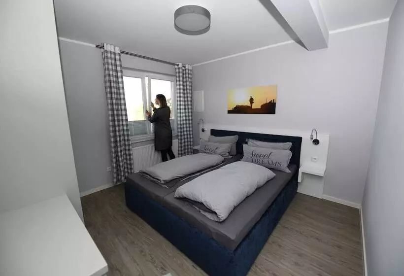 ホテル Landhaus Dircks