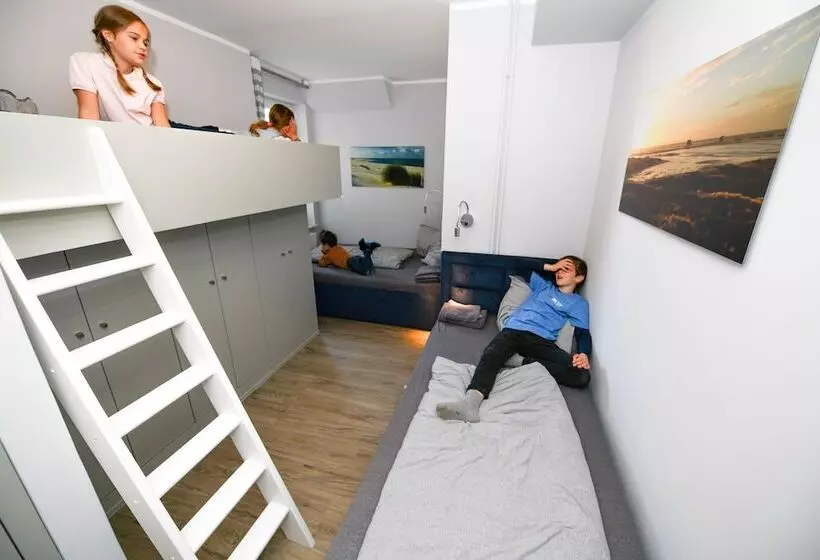 ホテル Landhaus Dircks