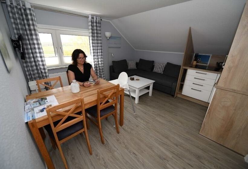 هتل Landhaus Dircks