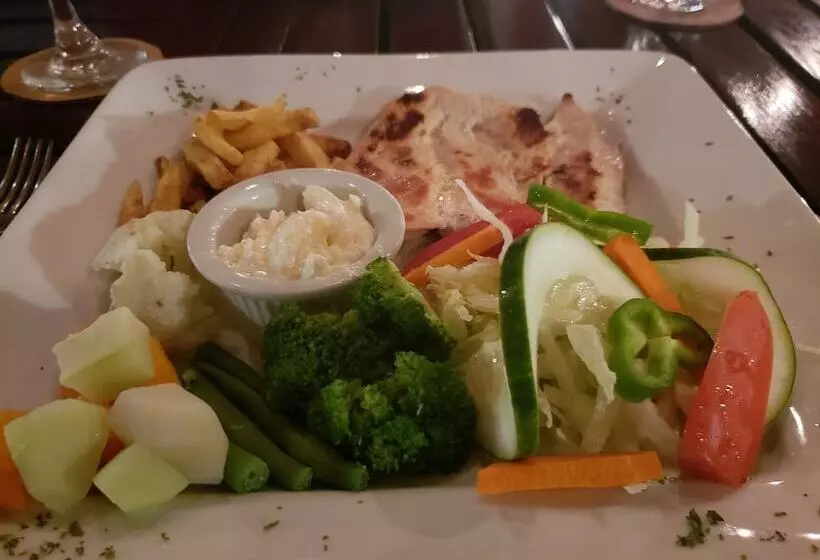 Hotelli Paraiso Beach