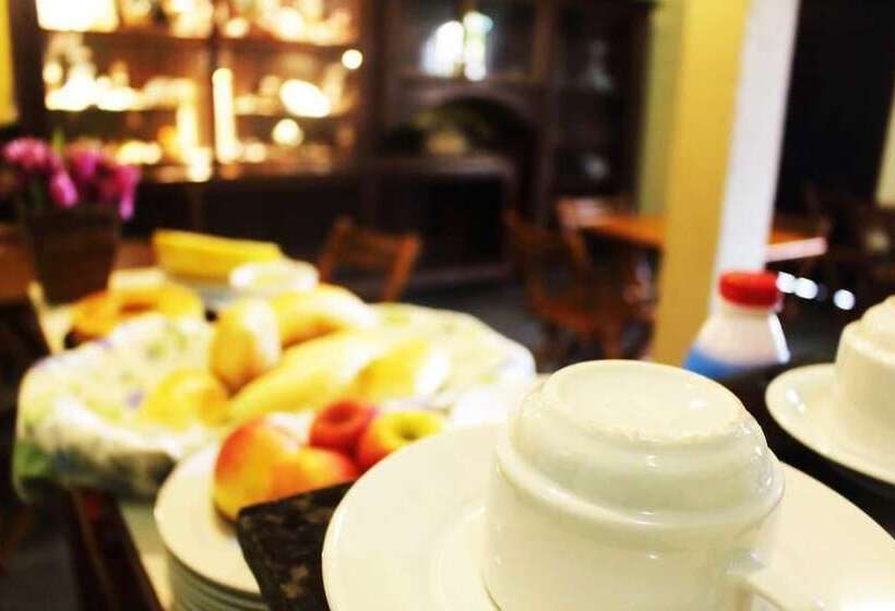 Hotel Pousada Portinho