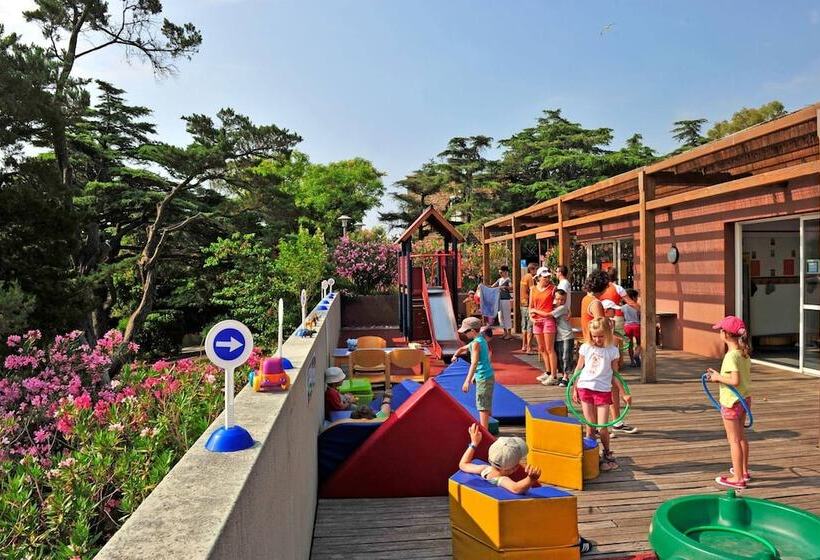 هتل Village Vacances Le Domaine D Agecroft