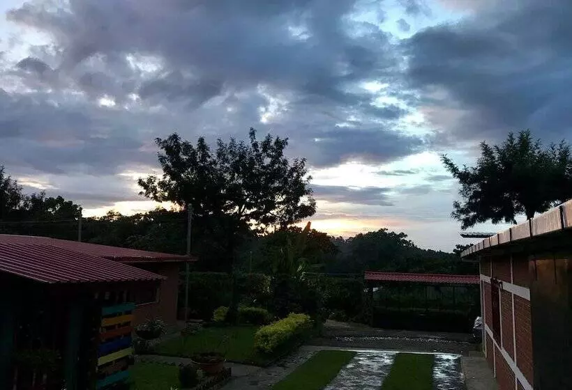 Hotelli Villa Castillo De Ensueño