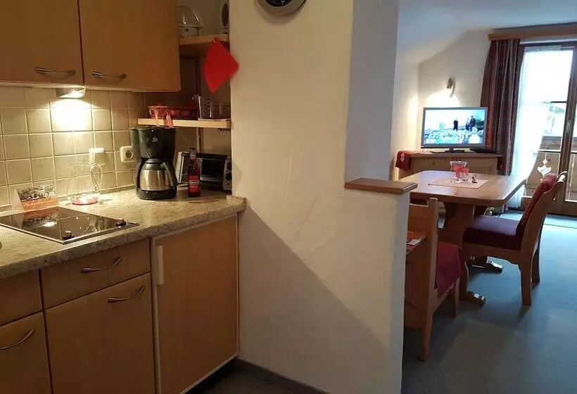 ペンション Gästehaus Maurer