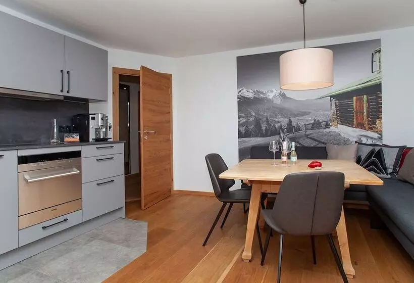 ペンション Gästehaus Maurer