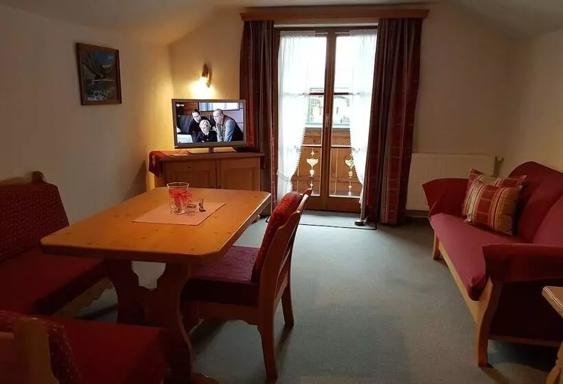 ペンション Gästehaus Maurer