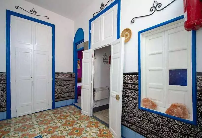 پانسیون Hôtel Sandra