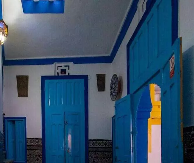 پانسیون Hôtel Sandra