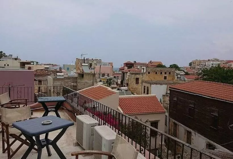 پانسیون Maro Rooms